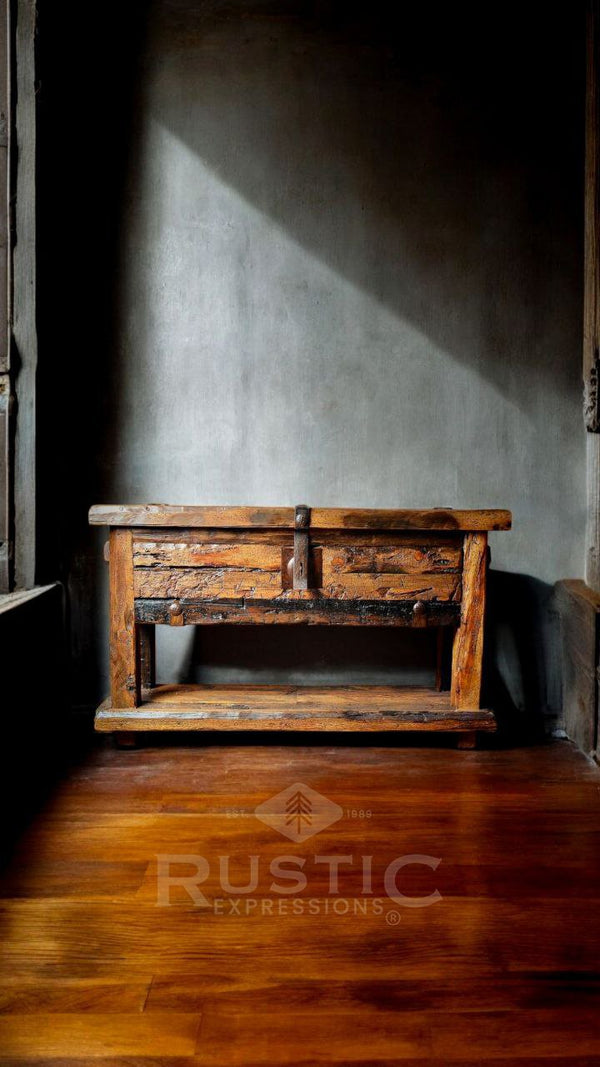 Old Fashion Capitan Sofa Table