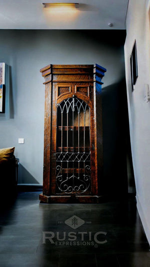 Old Fashion Frontera Armoire