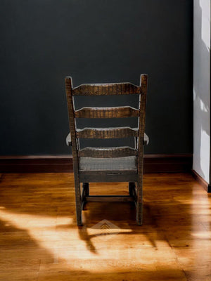Old Fashion Capitan Sonora Chair