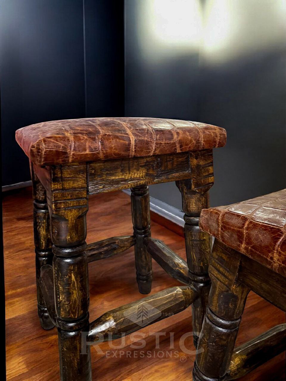 Old Fashion Cabin Stool