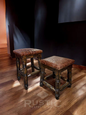 Old Fashion Cabin Stool