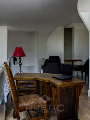 Old Fashion Angel Desk