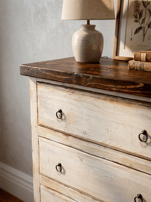 Farm House Chest Of Drawer