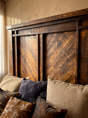Old Fashion Chevron Bed