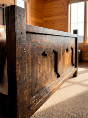 Old Fashion Dakota Bed