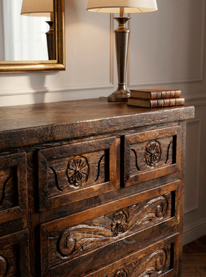 Old Fashion Grecia Dresser