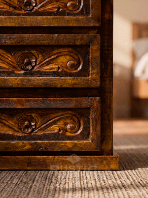 Old Fashion Grecia Nightstand