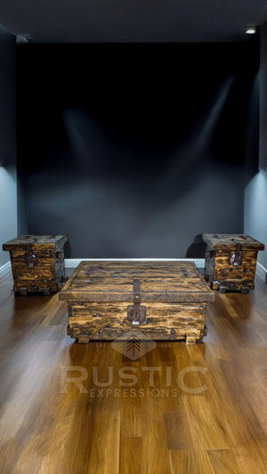 Old Fashion Capitan Coffe Table Set
