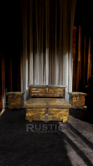 Old Fashion Capitan Coffe Table Set