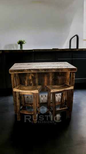 Old Fashion Saddle Stool