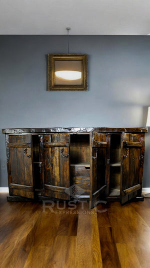 Old Fashion Woodcutter Buffet