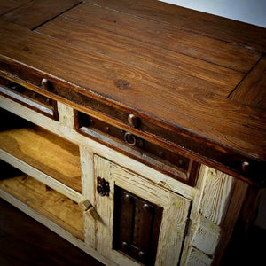 Pueblito TV Console
