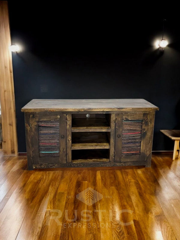 Tahos TV Console