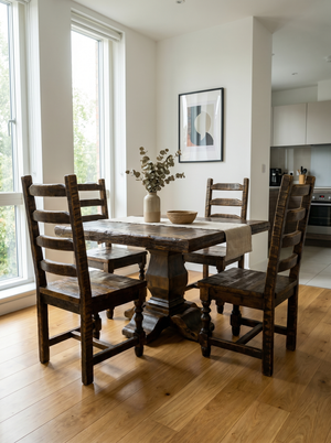 Old Fashion Square Dining Table