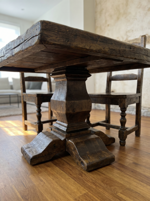 Old Fashion Square Dining Table